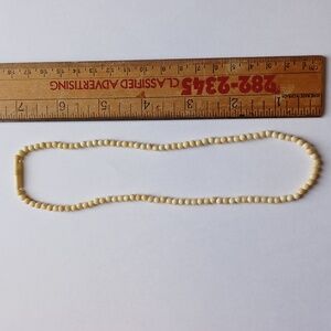 Costume jewelry necklace